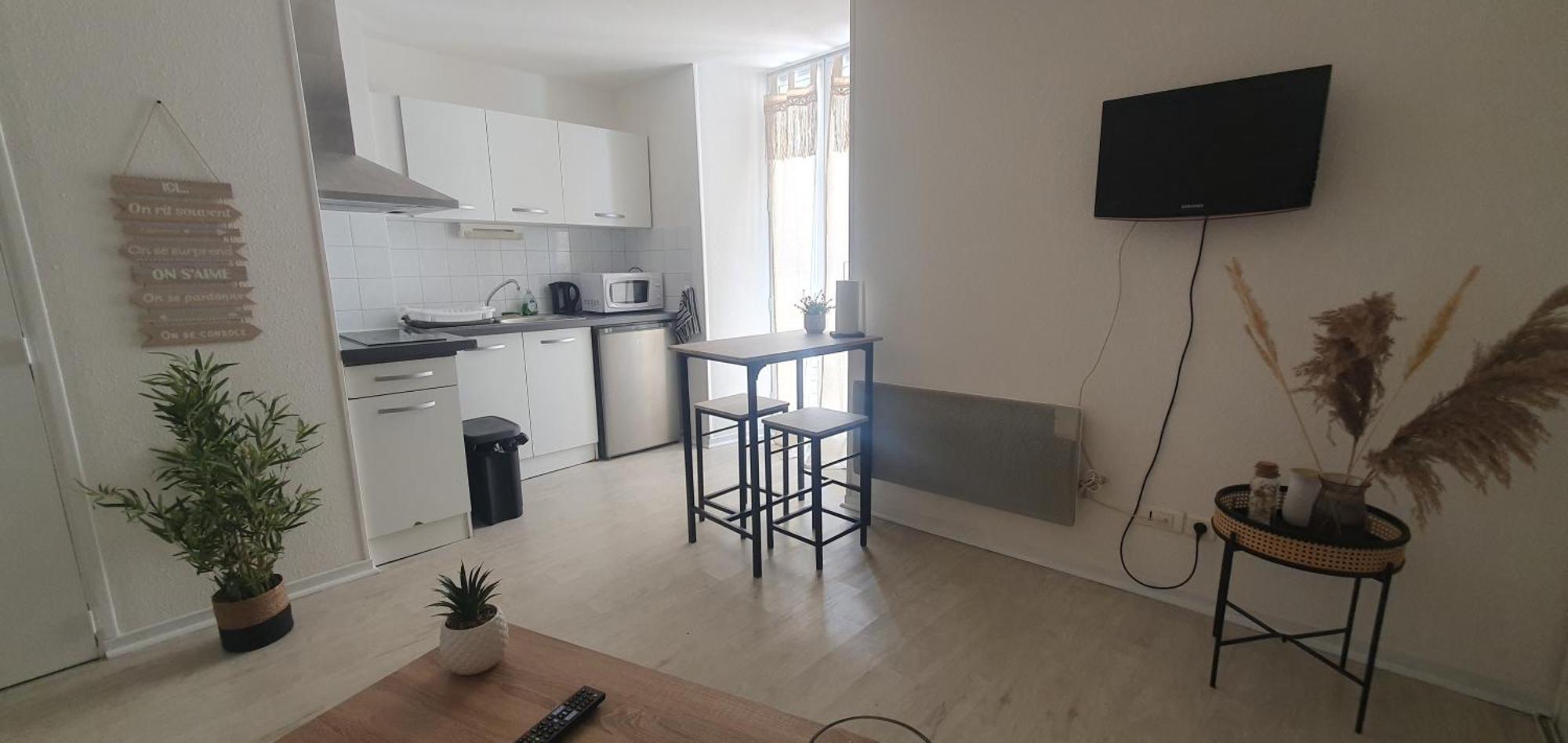 Studio Cosy Au Coeur De Мійо Екстер'єр фото
